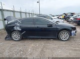 Toyota Camry Hybrid Le 4T1B31HK0JU003109 fotografie