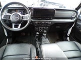 Jeep Wrangler 4Xe 4-Door Sahara 1C4RJXP65RW131488 fotografie