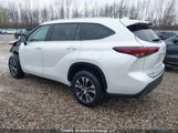 Toyota Highlander Le/Xle/Xse/Limited/Platinum 5TDKDRBH7RS562458 photo