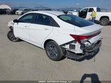 Hyundai Elantra Preferred KMHLM4DG6SU906001 снимка
