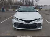 Toyota Camry Xle 4T1B11HK6JU049663 photo