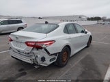 Toyota Camry Xle 4T1B11HK6JU049663 photo