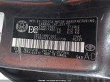 Toyota Corolla S/Le 2T1BU4EE4DC057239 снимка