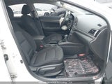 Hyundai Elantra Le 5NPD74LF3HH110494 снимка