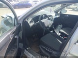Volkswagen Tiguan Trendline 3VV0B7AXXKM062733 photo