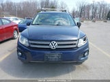 Volkswagen Tiguan S/Se/Sel/R-Line WVGJV7AX9FW558960 fotografie
