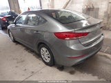Hyundai Elantra Le 5NPD74LF6JH312316 снимка