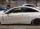 Mercedes-Benz E 550 WDDKJ7CB4AF011373 снимка