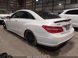 Mercedes-Benz E 550 WDDKJ7CB4AF011373 снимка