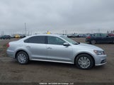 Volkswagen Passat 1.8 Tsi Trendline/1.8 Tsi Trendline+ 1VWAS7A34GC059851 photo