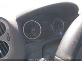 Volkswagen Tiguan Comfortline/Highline/Special Edition WVGJV7AX6GW521723 photo