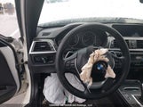 BMW 330I xDrive WBA8D9C50HK677579 снимка