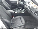 BMW 330I xDrive WBA8D9C50HK677579 снимка