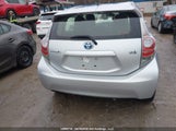 Toyota Prius C JTDKDTB30E1071271 снимка
