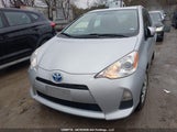 Toyota Prius C JTDKDTB30E1071271 снимка