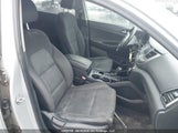 Hyundai Tucson Premium KM8J33A43GU155882 снимка