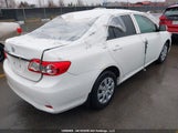 Toyota Corolla 2T1BU4EE2DC111203 снимка