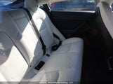 Tesla Model 3 Standard Range/Standard Range Plus 5YJ3E1EAXMF000603 fotografie