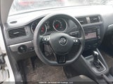 Volkswagen Jetta 2.0L Trendline/2.0L Trendline+ 3VW2K7AJ7FM208463 снимка