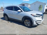 Hyundai Tucson Limited/Sport And Eco/Se KM8J3CA48GU043837 снимка