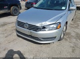 Volkswagen Passat S 1VWAS7A34FC097384 снимка