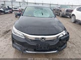 Honda Accord Touring 1HGCR2F02GA807471 снимка