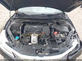 Honda Accord Touring 1HGCR2F02GA807471 снимка