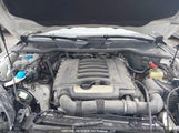 Porsche Cayenne WP1AA2A24JKA00164 photo