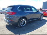 BMW X5 xDrive40I 5UXCR6C59KLK80448 photo