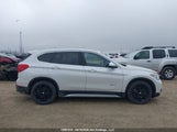 BMW X1 xDrive28I WBXHT3C35H5F78178 снимка