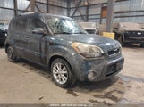 Kia Soul 2.0L 2U/2.0L 4U/2.0L 4U Burner/2.0L 4U Luxury/2.0L 4U Retro KNDJT2A64D7545173 photo