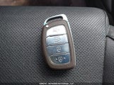 Hyundai Tucson Limited KM8J3CA23HU431817 снимка