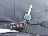 Nissan Sentra 2.0S 3N1AB6AP5BL661352 снимка