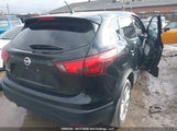 Nissan Qashqai S 4Dr2Wd JN1BJ1CPXJW152793 fotografie