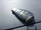 Volkswagen Routan S 2V4RW4DX2AR229393 снимка