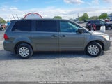 Volkswagen Routan S 2V4RW4DX2AR229393 снимка