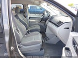 Volkswagen Routan S 2V4RW4DX2AR229393 снимка