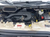 Ford Transit-150 1FTYE1YM2JKA91702 снимка