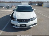 Honda Civic Sedan 2HGFB2F57FH046756 снимка