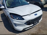 Ford Escape 1FMCU0H62NUA96154 снимка
