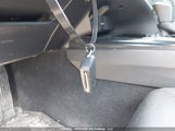 Toyota Camry L/Le/Xle/Se/Xse 4T1B11HK1JU120896 photo