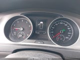 Volkswagen Golf 3VW217AU4FM054162 снимка