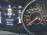 Jeep Wrangler Unlimited Sahara 1C4HJXEG2KW675329 fotografie
