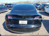 Tesla Model 3 Rwd 5YJ3E1EA0PF427745 fotografie
