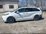 Toyota Sienna Xle 8-Passenger 5TDGRKEC3RS184993 снимка