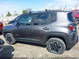 Jeep Renegade ZACCJBCTXGPE23992 fotografie