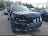 Volkswagen Touareg 3.6L Wolfsburg Edition WVGRF7BP1HD002297 photo