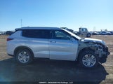 Mitsubishi Outlander Le/Le Premium/Se/Sel JA4J4UA88NZ615543 fotografie