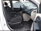 Dodge Grand Caravan Cvp/Sxt 2C4RDGBG8JR224817 снимка