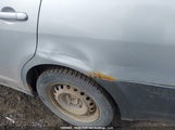 Nissan Versa 1.8S 3N1BC11E07L431180 снимка